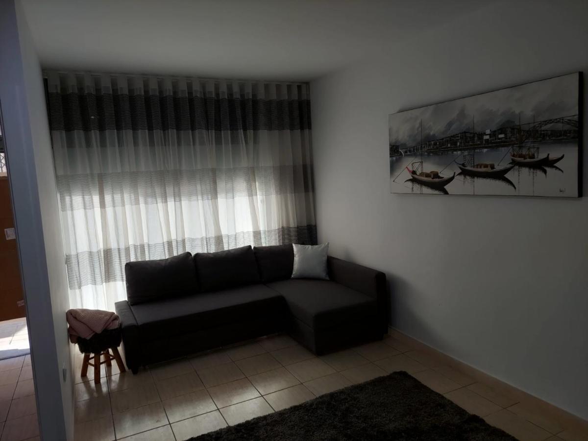 Appartamento Charming Loft In Oporto Esterno foto