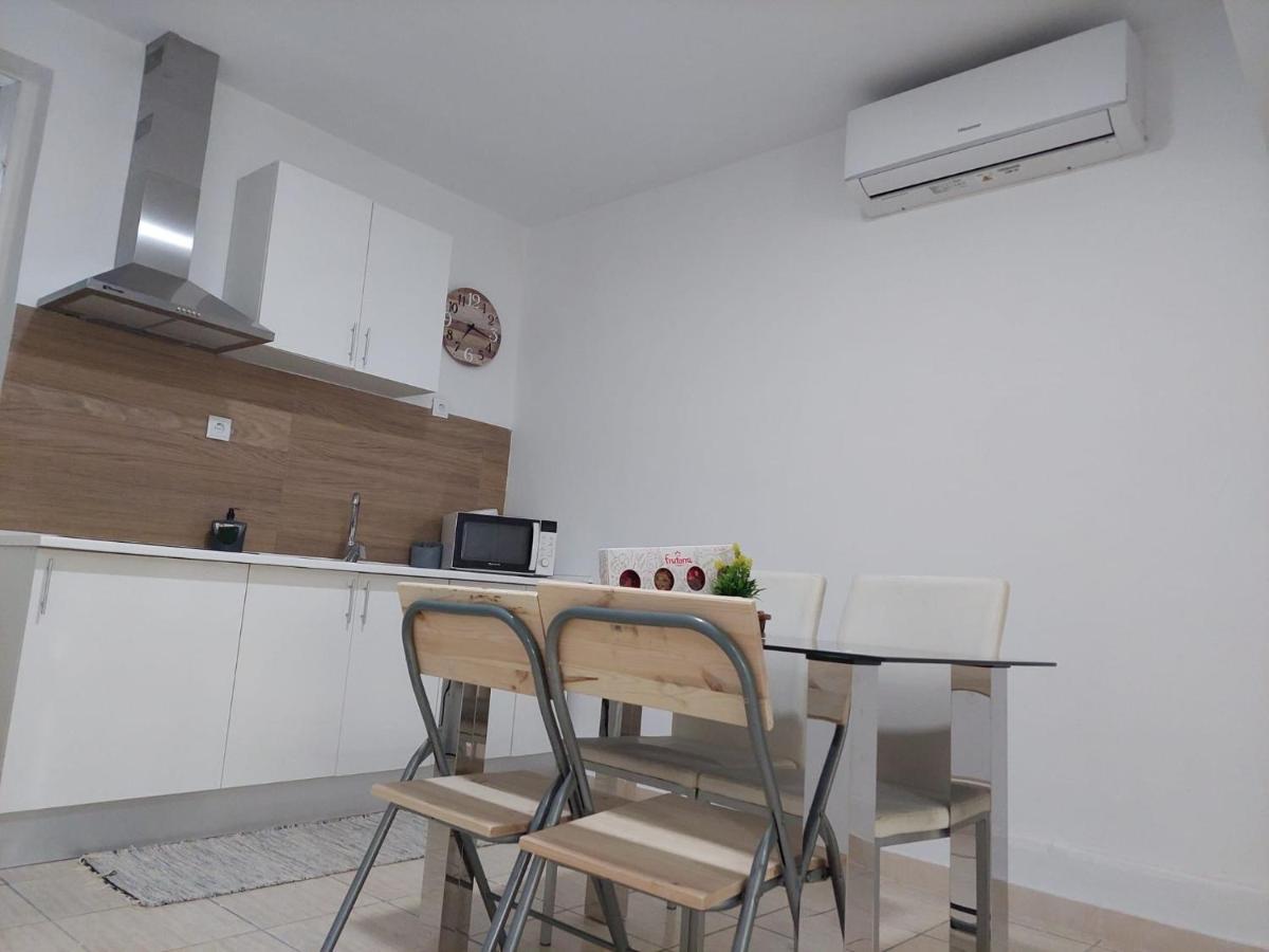 Appartamento Charming Loft In Oporto Esterno foto