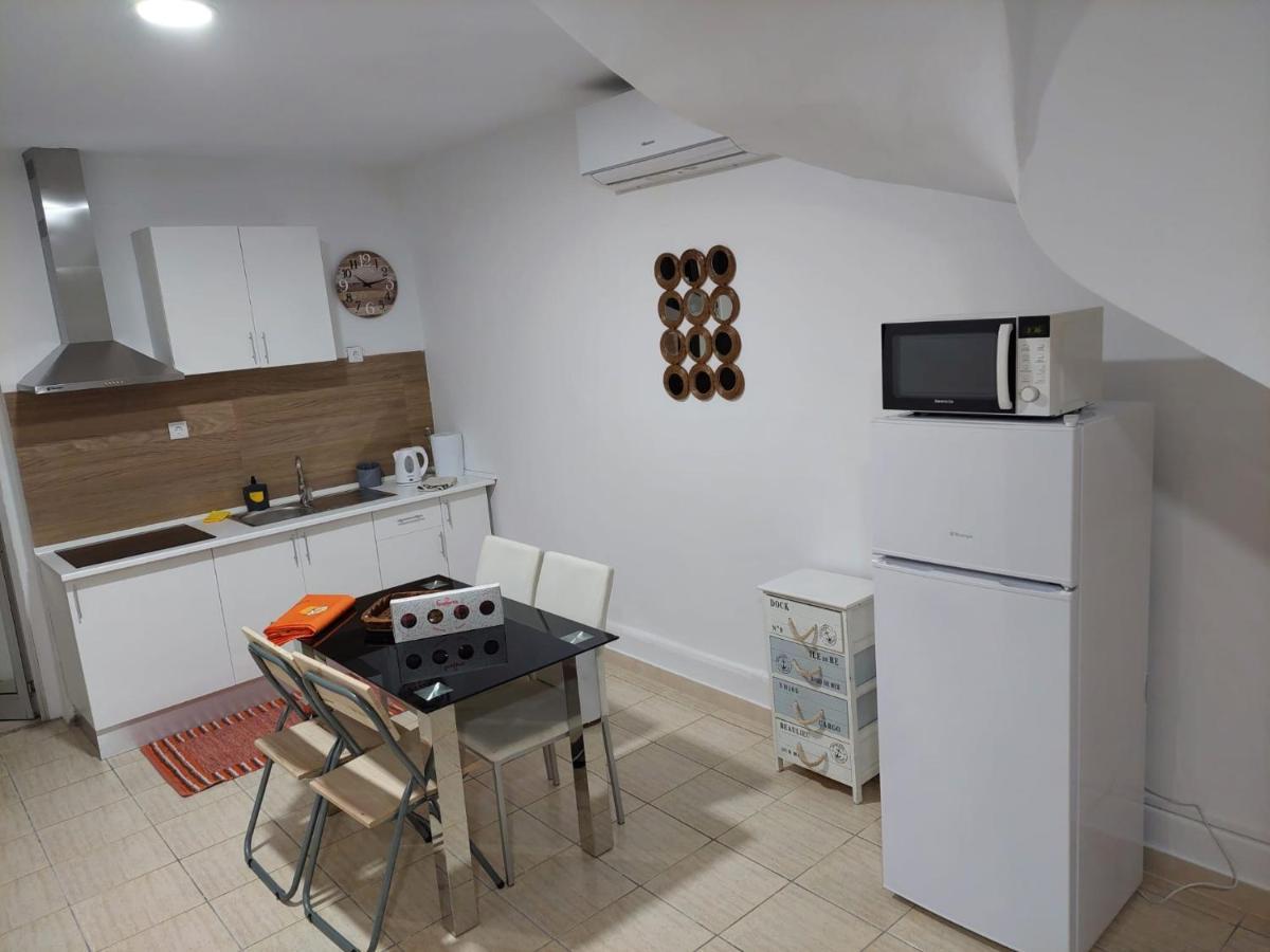 Appartamento Charming Loft In Oporto Esterno foto
